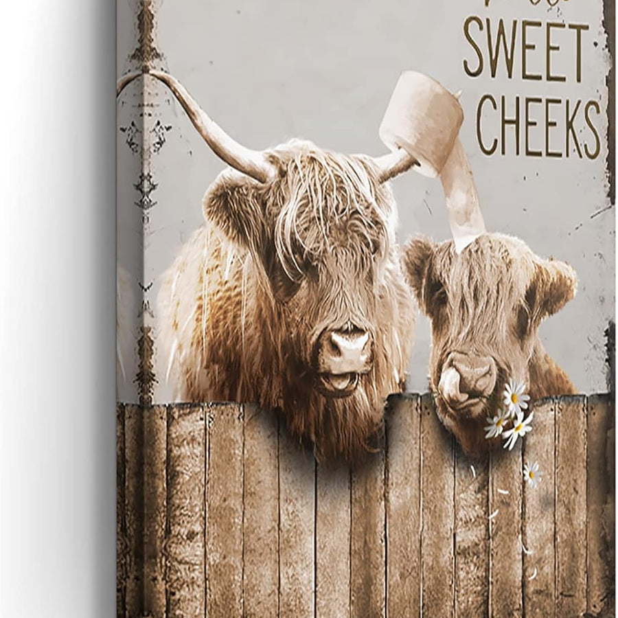 Bathroom Decor Canvas Wall Art Highland Cow Pictures Wall Decor Farmhouse Bathroom Cow Painting for Bathroom Toilet Country Cattle Prints