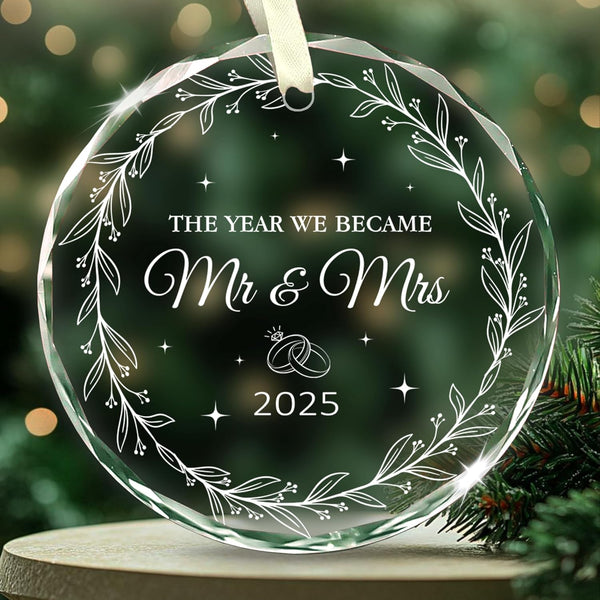 The Year We Became Mr. & Mrs. Ornament 2025 – First Christmas Married Ornaments – Wedding Ornament 2025 Gift for Couples – Just Married Ornaments Gifts for Newlyweds