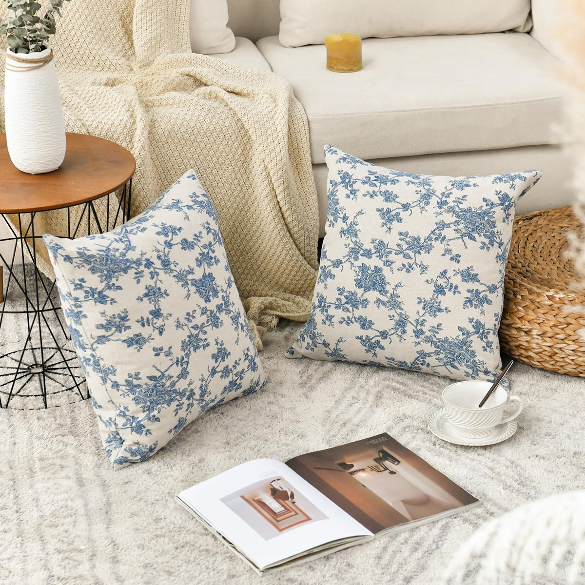 Chinoiserie Grandmillennial Bule White Flower Christmas Throw Pillow Covers 18 x 18 Inch Set of 2