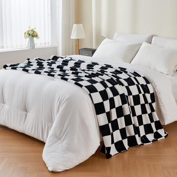 Checkered Throw Blanket for Couch, Soft & Cozy Fleece Flannel Blanket with Checkerboard Grid Home Decor