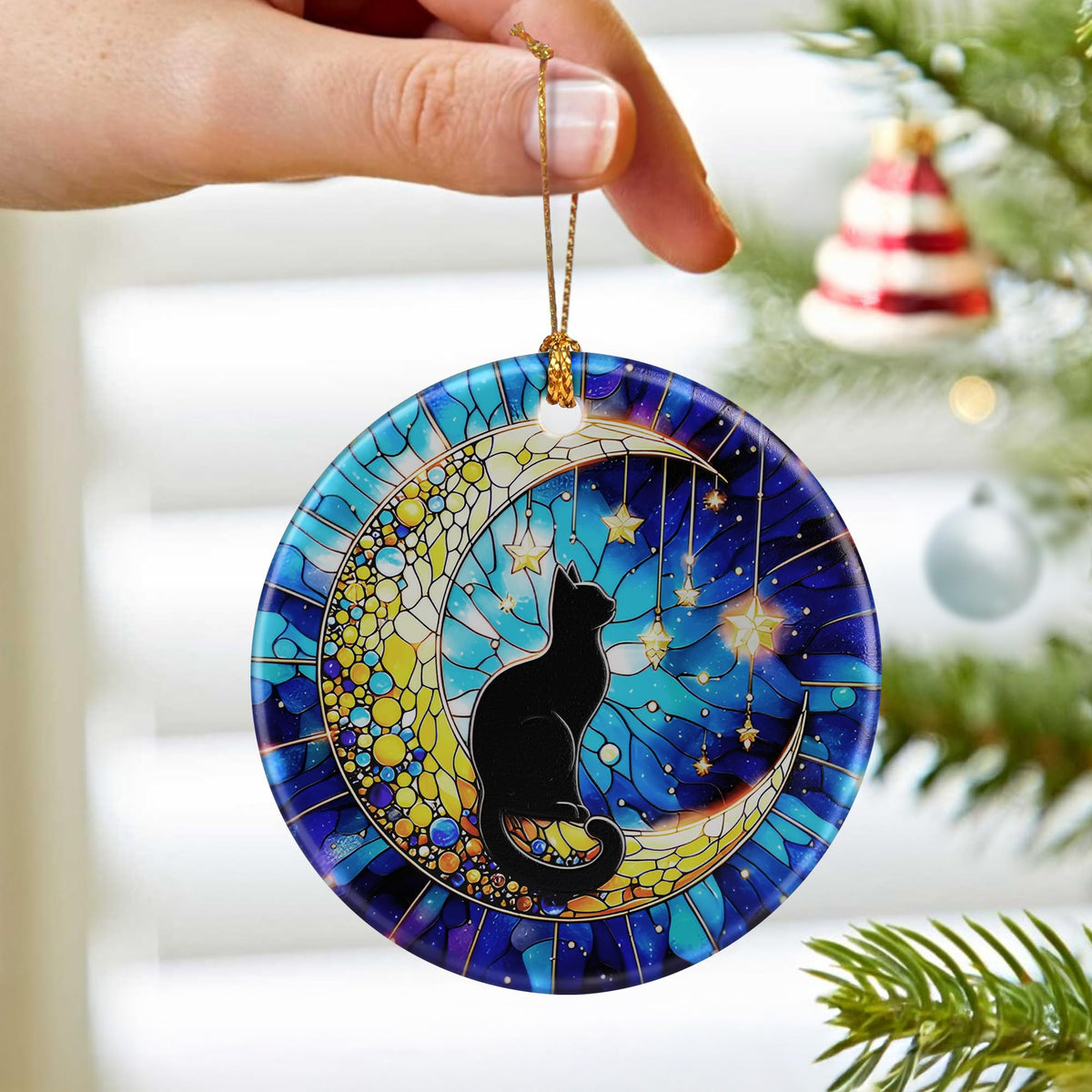 Black Cat Ornament – Christmas Decoration &amp; Christmas Ornament; Round Ceramic