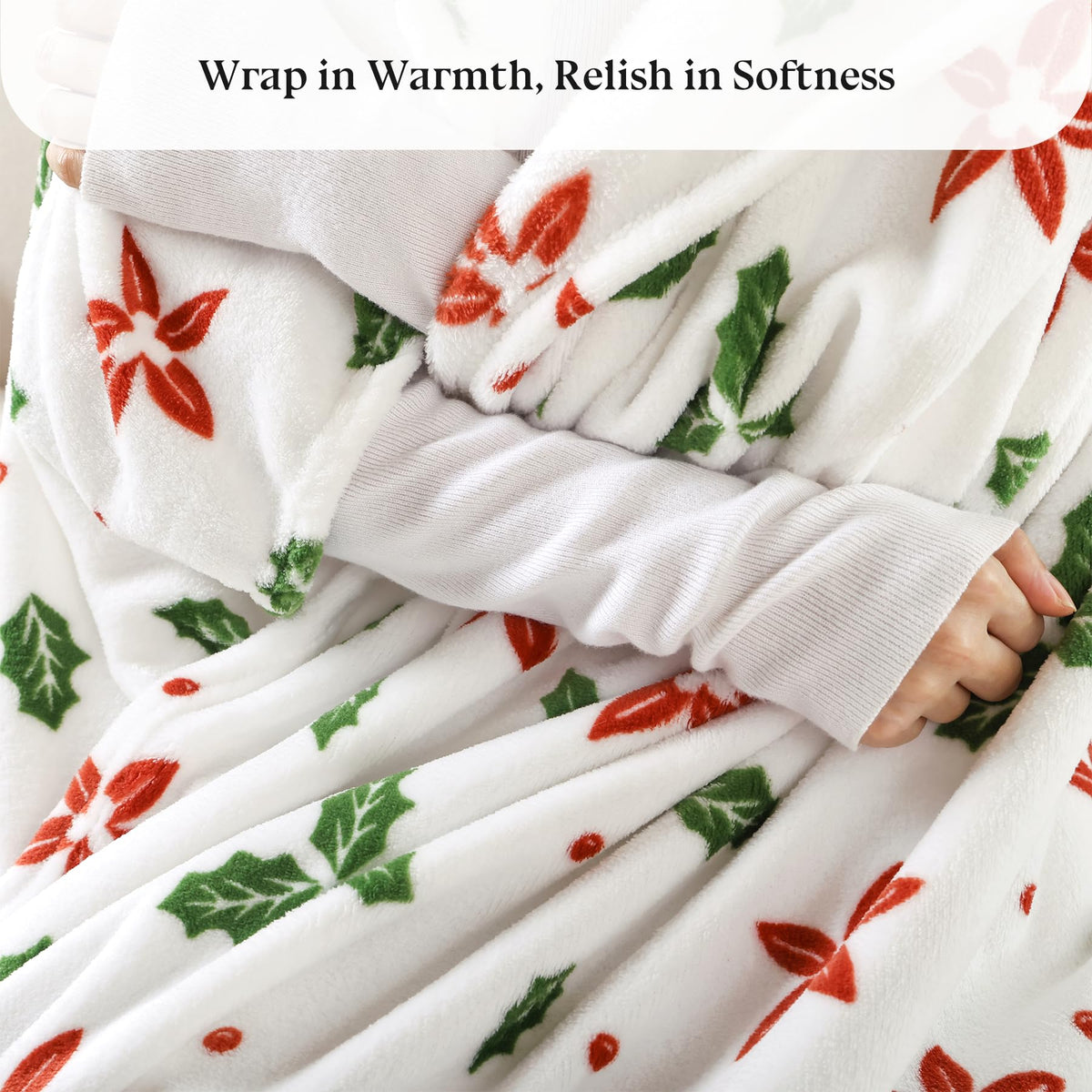 Christmas Fleece Print Throw Blanket, Super Soft Plush Cozy Fuzzy Red Floral and Green Leaves Printed Throw Blankets