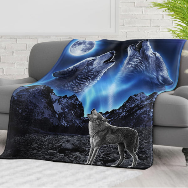 Howling Wolves Fleece Blanket - 50 x 60 Inches Soft Plush for Men, Women, and Kids - Cozy With Wolf Design
