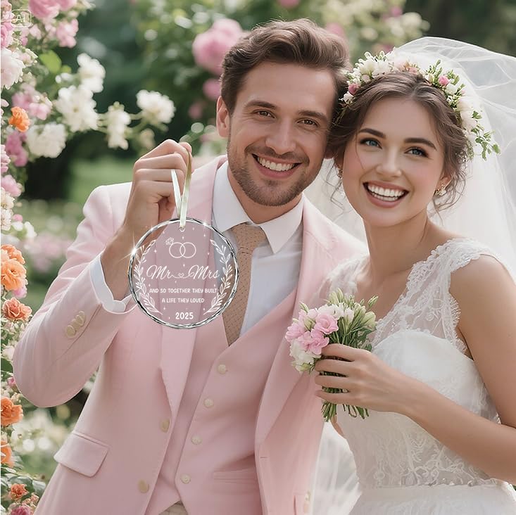 First Christmas Married Ornament 2025 - Mr and Mrs Sign Wedding Gifts for Couples, Newlyweds - Bridal Shower Present