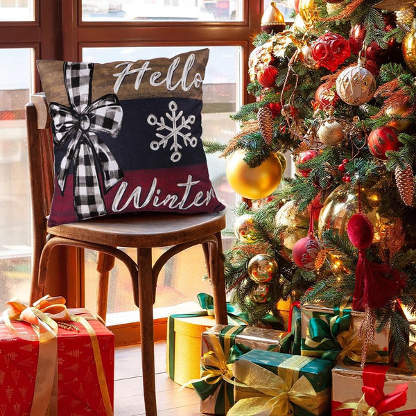 Christmas Throw Pillow Covers Set of 4，18x18 Inch Xmas Trees Snowman Santa Elk Buffalo Plaid Merry Christmas