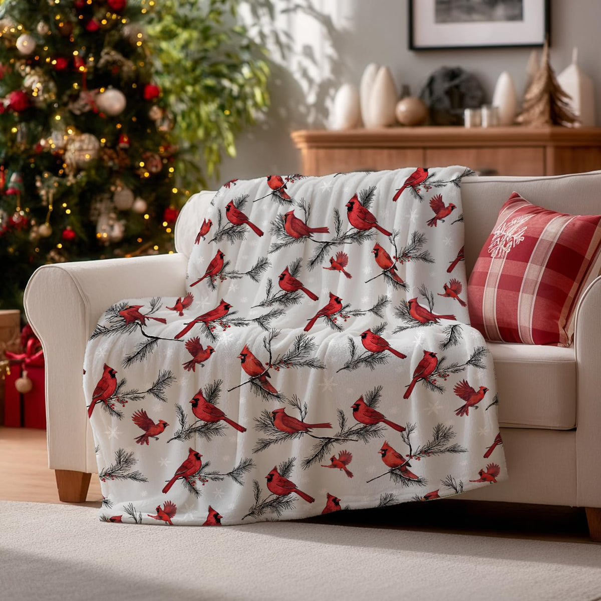 Christmas Flannel Blanket Throw, Cardinal Bird Pine Cone Soft Fuzzy Plush Cozy Fleece Blankets