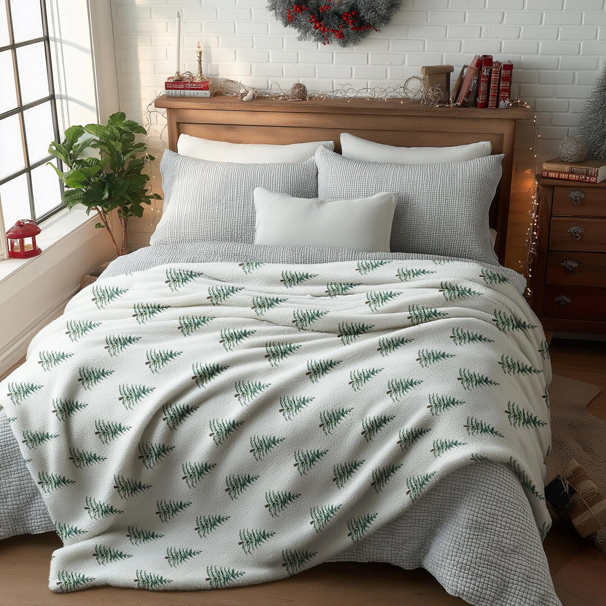 Christmas Flannel Blanket Throw, Christmas Trees Boho Soft Fuzzy Plush Cozy Fleece Blankets