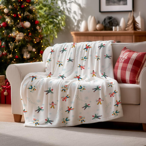Christmas Flannel Blanket Throw, People Play in The Snow Soft Fuzzy Plush Cozy Fleece Blankets for Couch Sofa Bed