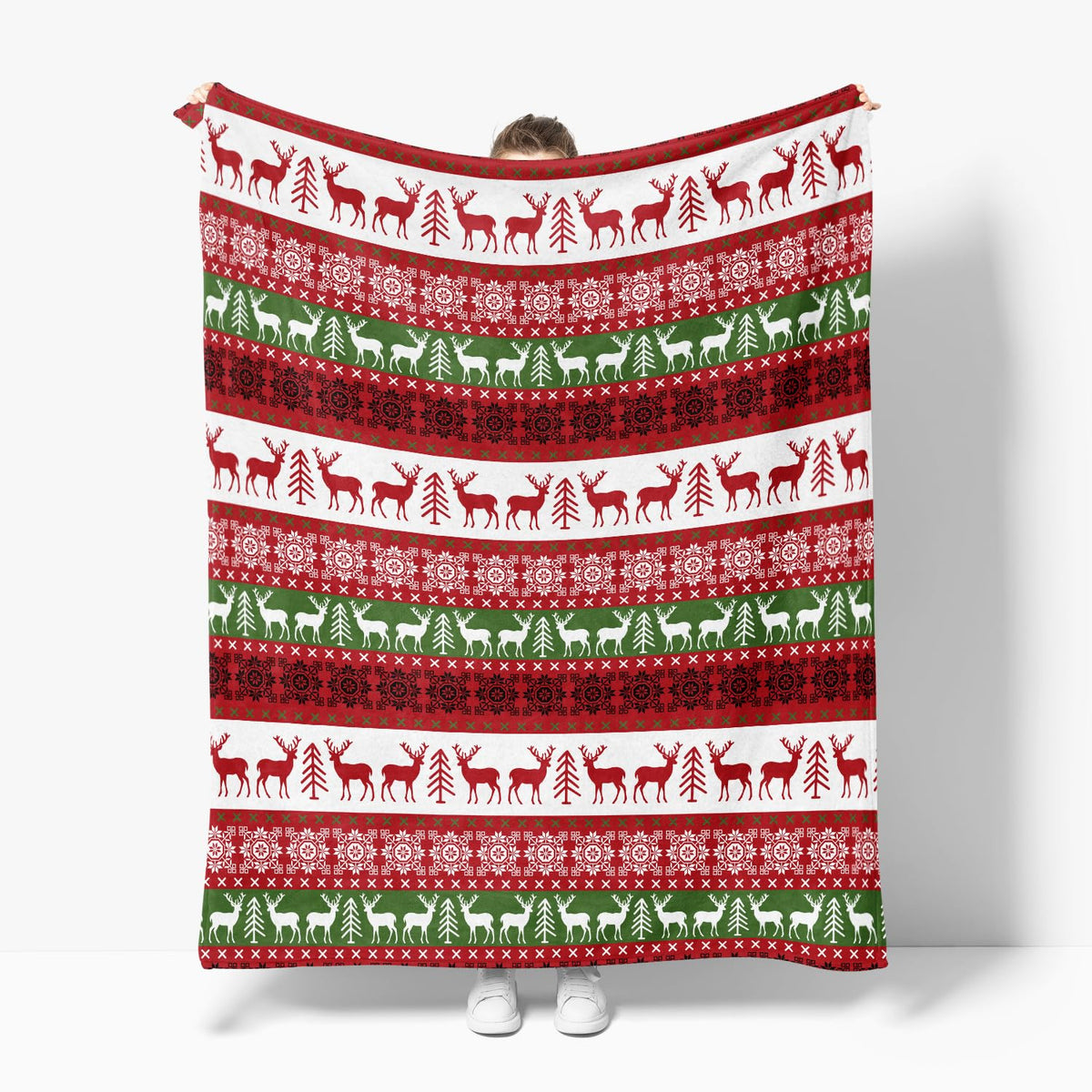 Christmas Flannel Blanket Throw, Green Reindeer Soft Fuzzy Plush Cozy Fleece Blankets