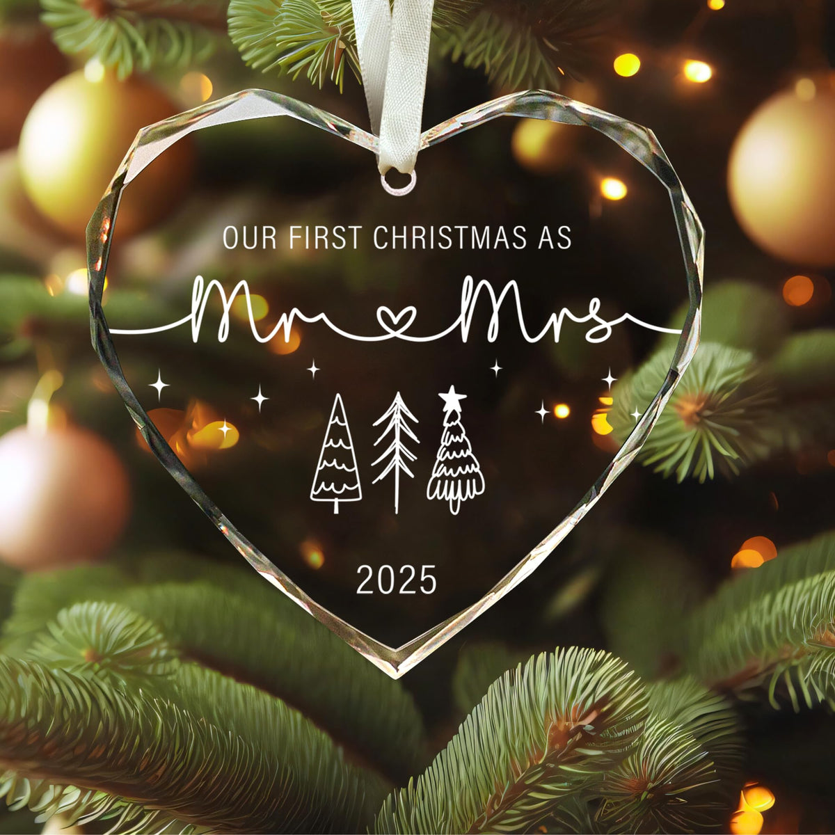 First Christmas Married Ornament 2025 - Mr and Mrs Gifts, Wedding Gifts - Wedding Gift for Couples 2025, Newlyweds, Bride