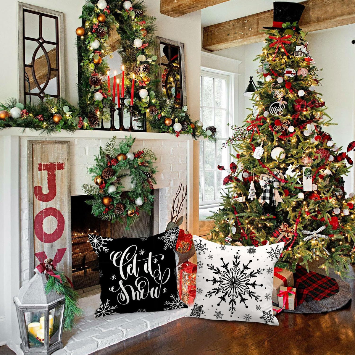 Christmas Throw Pillow Covers 18x18 4 pcs, Black White Merry Christmas Xmas Winter Snowflake