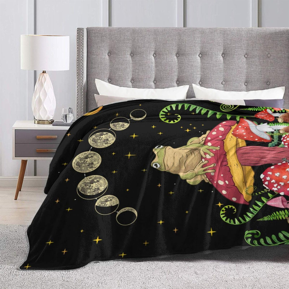 Mystical Forest Frog and Mushroom Throw Blanket - Soft Flannel Plush Blanket for Bed, Couch, Sofa