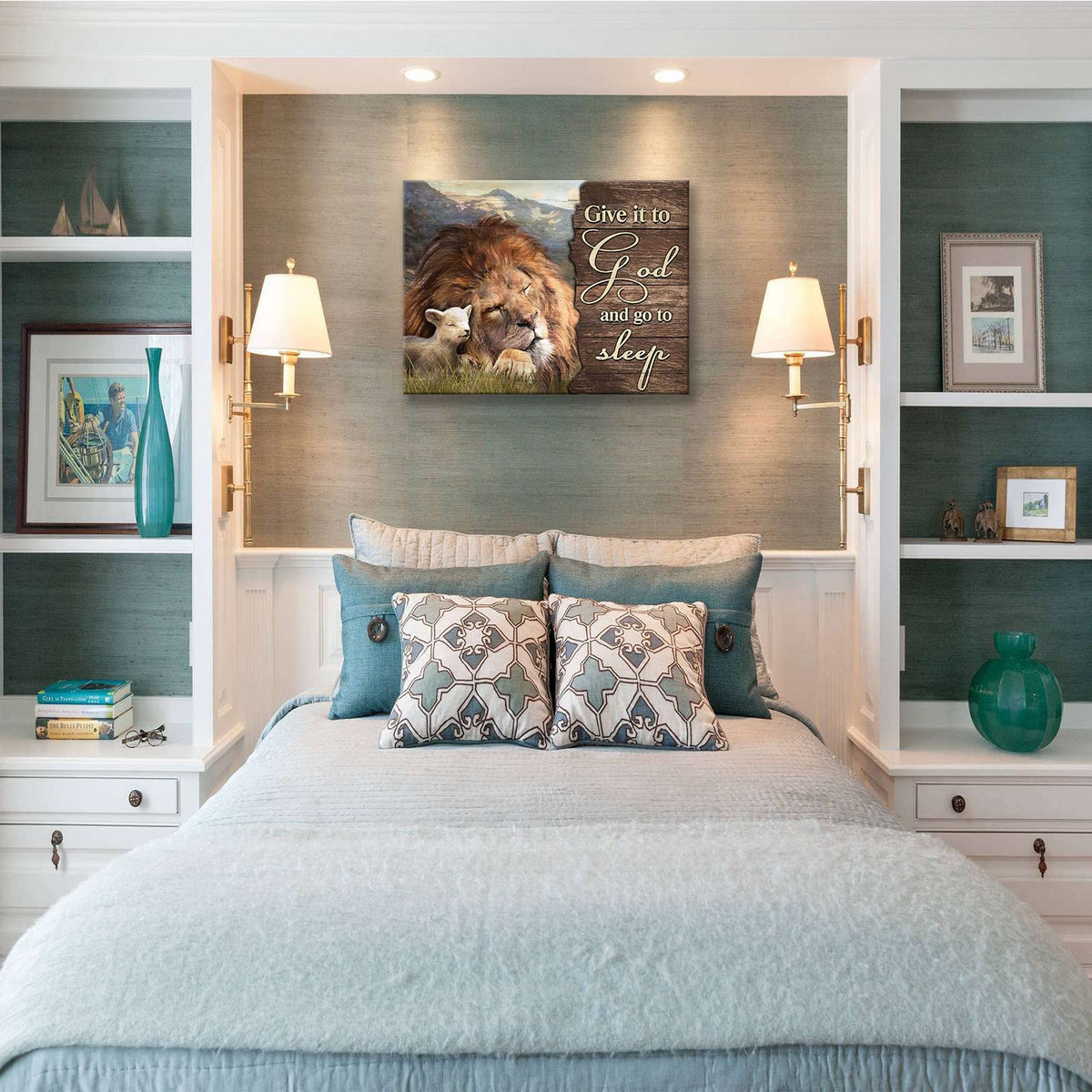 Lion and Lamb Wall Art Pictures Canvas Wall Decor Painting Prints Framed Artwork Decor for Church Living Room Bedroom