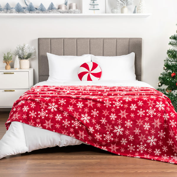 Christmas Throw Blanket | Red Snowflake Christmas Fleece Blanket