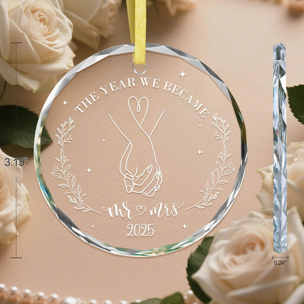 Engagement Gift for Mr&amp;Mrs - 2025 Glass Engagement Ornament for Newly Engaged Couples Bride to Be