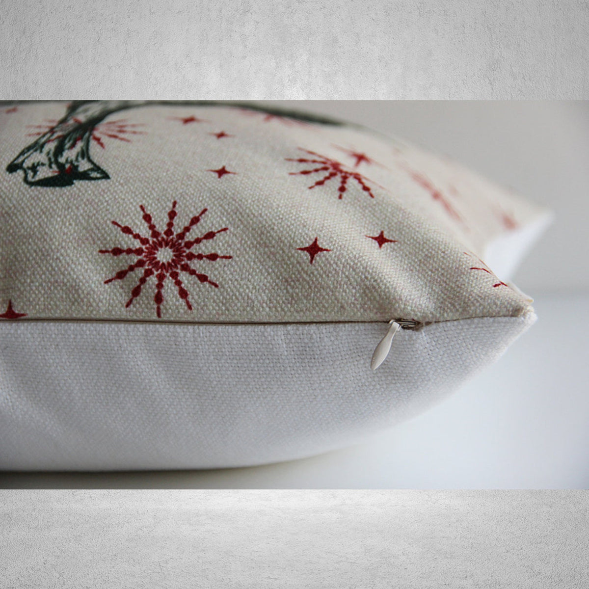 Christmas Reindeer Throw Pillow Cover – Holiday Cabin Decor