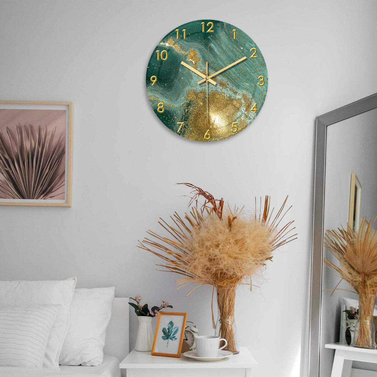 Marble Style Glass Wall Clock, Silent Quartz Movement, Gloden Glitter and Green