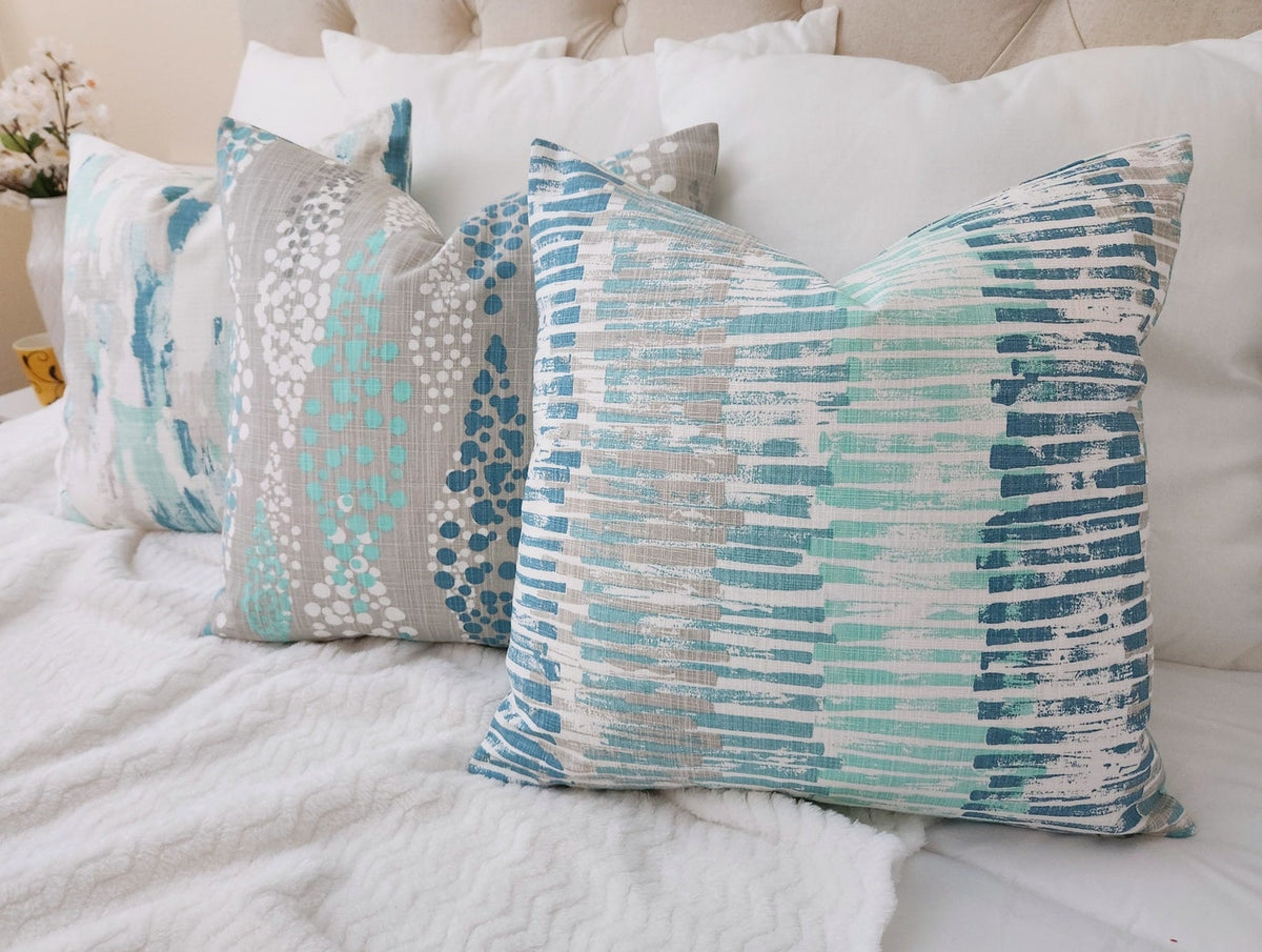 Blue and Grey Pillow Cover, 18x18 Inch Waterproof Outdoor Aqua Coastal Decor Pillow Sham
