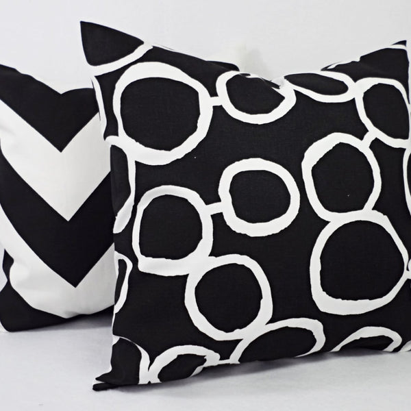 Black and White Pillow Cover, 18x18 Inch Waterproof Outdoor Greek Key Plaid Geometry Pillow Sham (Copy)