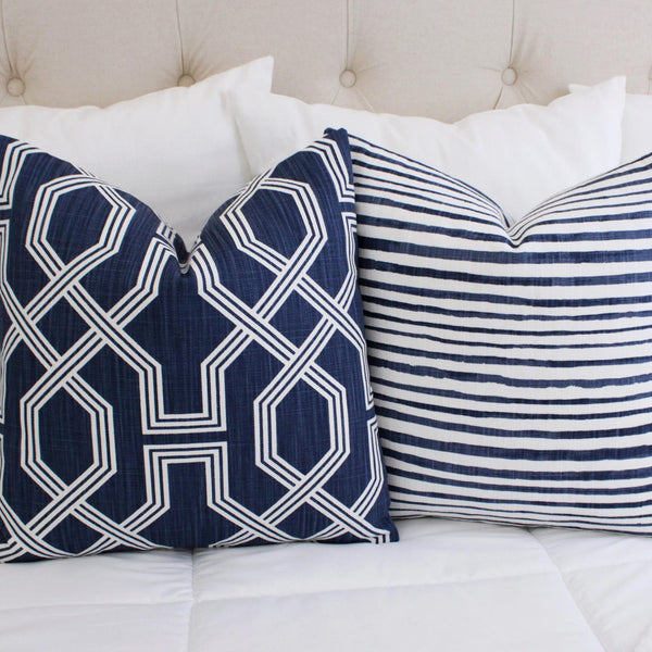 Blue and White Pillow Cover, 18x18 Inch Waterproof Outdoor Modern Pillow Sham