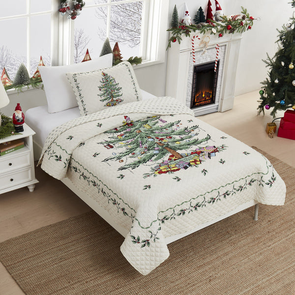 Christmas Tree Quilt Set, Festive Holiday Bedspread with Pillow Shams, Soft Microfiber Lightweight Bedding