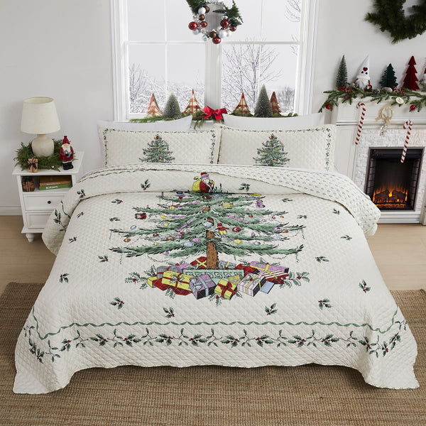 Christmas Tree Quilt Set, Festive Holiday Bedspread with Pillow Shams, Soft Microfiber Lightweight Bedding