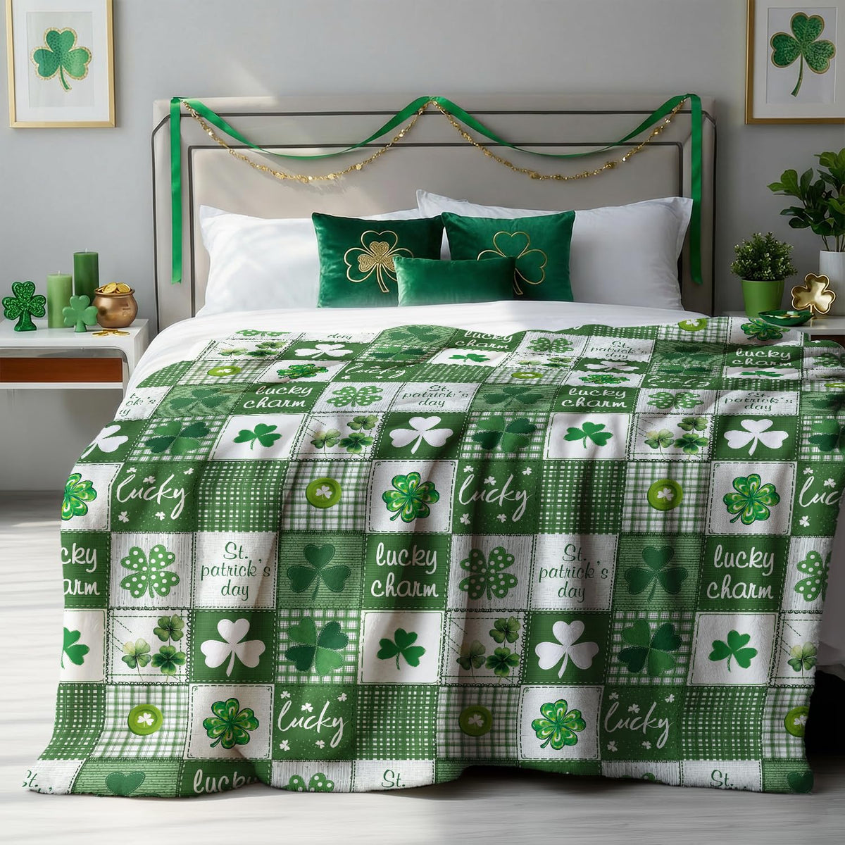 St. Patrick's Day Flannel Blanket Throw, Green Buffalo Plaid Shamrock Patchwork Soft Fuzzy