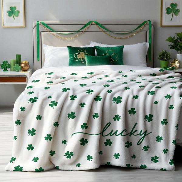 St. Patrick's Day Flannel Blanket Throw, Irish Clover Shamrock Green Soft Fuzzy Plush Cozy