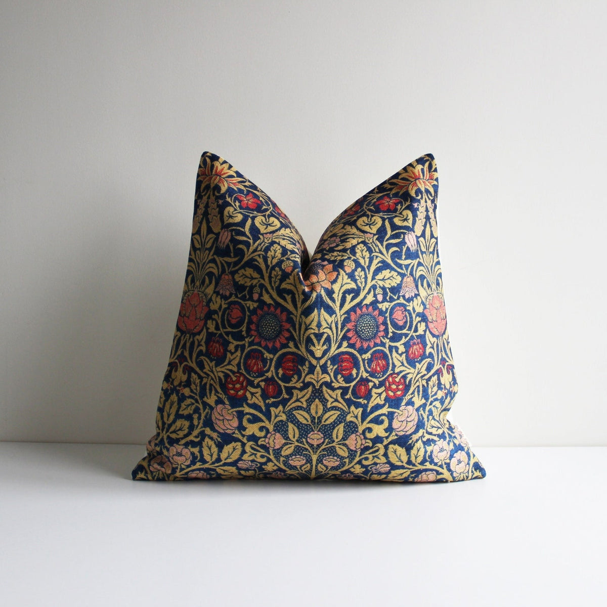 William Morris Classic Pattern Printed Decorative Throw Pillow Cover - Floral Forest Pillow Case