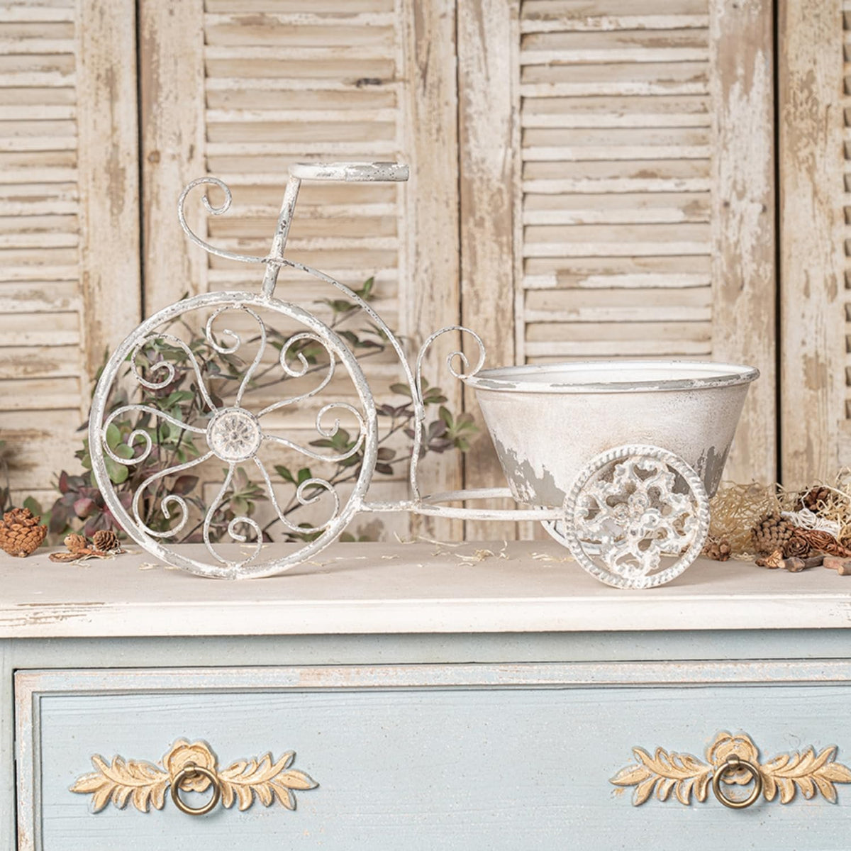 Vintage Bicycle Plant Stand – Metal Planter Basket Handcrafted Rustic Farmhouse Decor for Indoor Outdoor Use – Shabby Chic Flower Holder – No Assembly Required